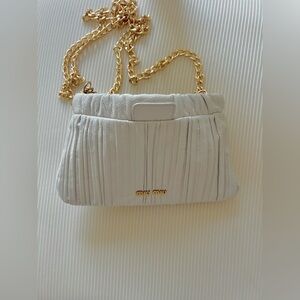 Miu Miu White Pleated Leather Shoulder Bag Crossbody Bag Gold Chain